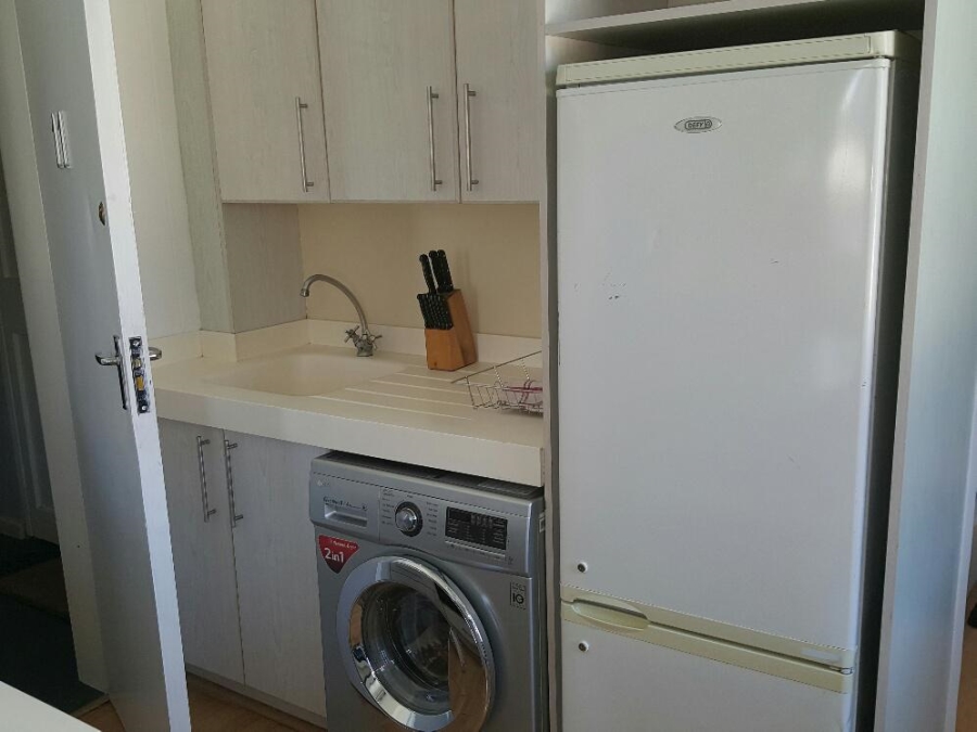 To Let 1 Bedroom Property for Rent in Cape Town City Centre Western Cape